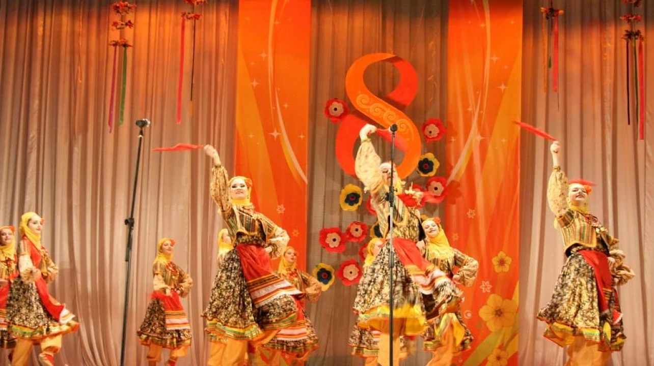 В Прикубанском округе поздравили женщин с Международным женским днем