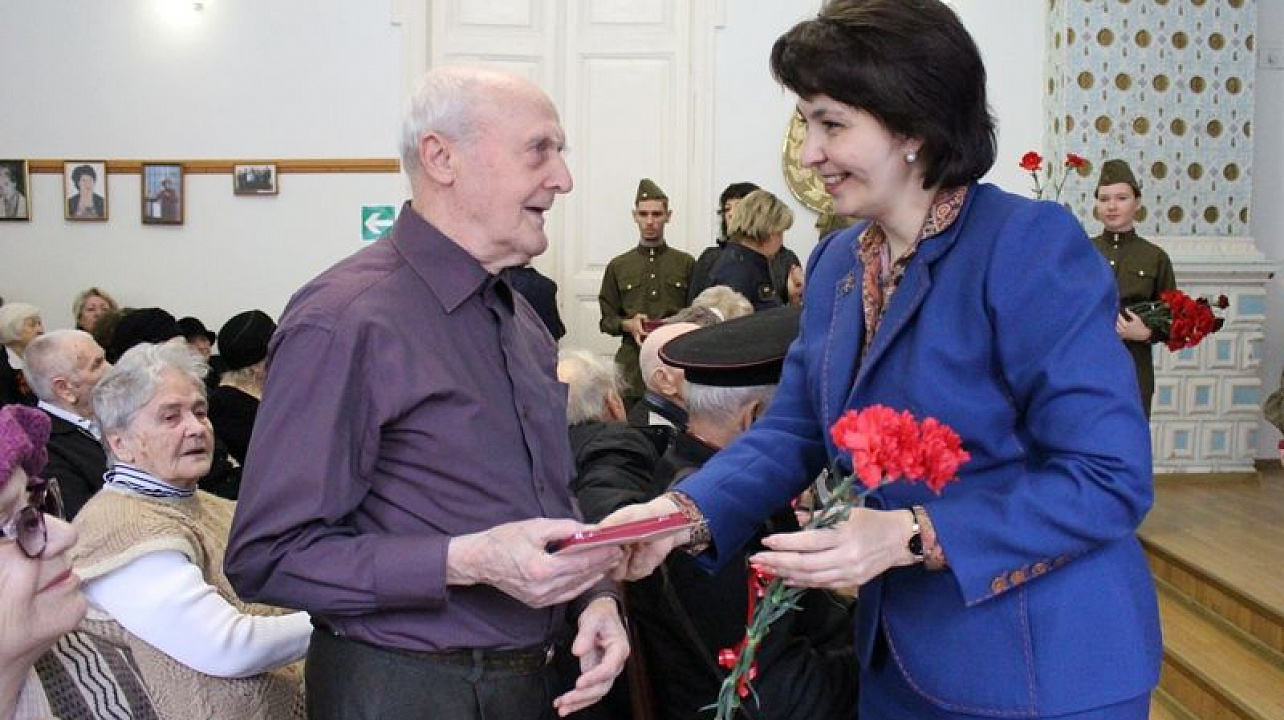 В Центральном округе состоялось торжественное вручение юбилейных медалей