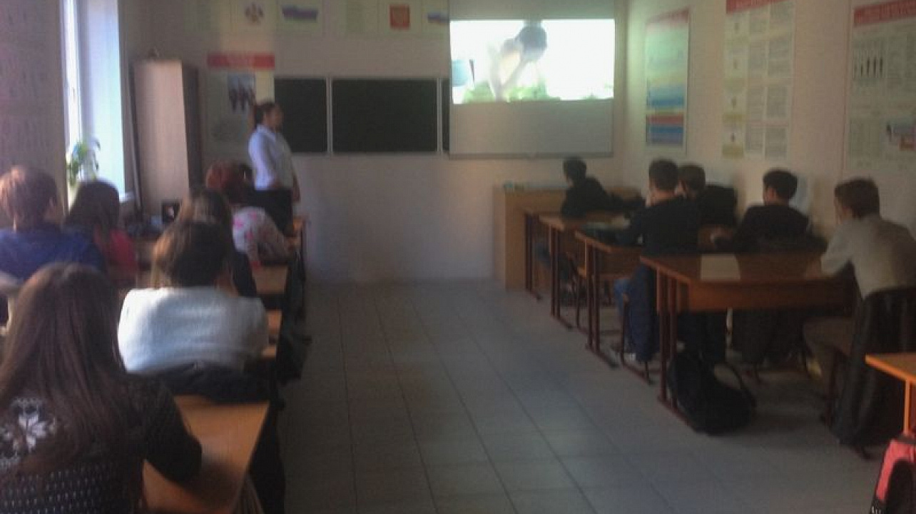 Для студентов Центрального округа проходят круглые столы «Молодежь против наркотиков»