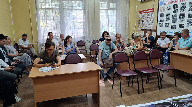 В Краснодаре прошел первый семинар с жителями по корректировке проекта благоустройства Николаевского бульвара