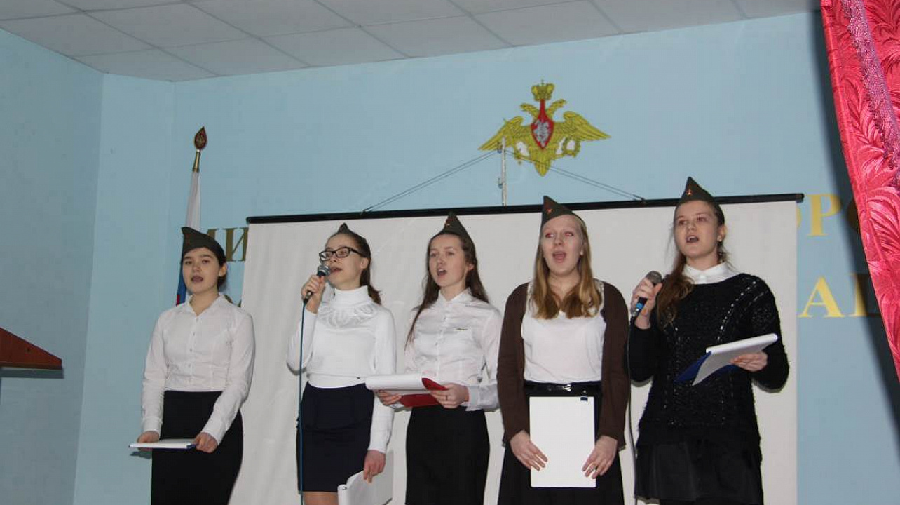 Военнослужащие в/ч 40304 пригласили учащихся школы №67 на присягу