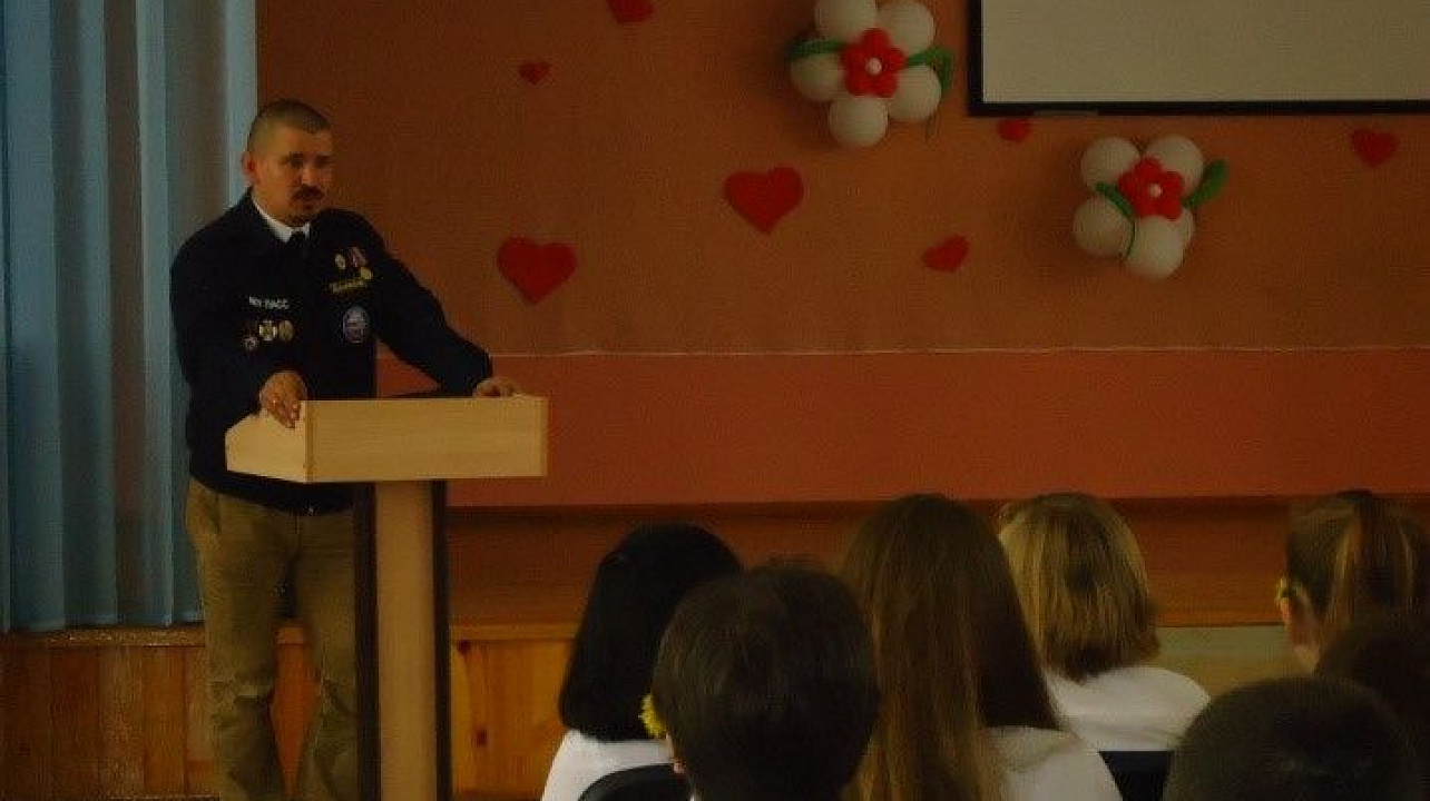 Для школьников Западного округа прошла беседа «Безопасность на воде»