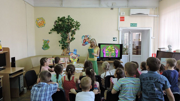 Экологический час провели для воспитанников детского сада Западного округа