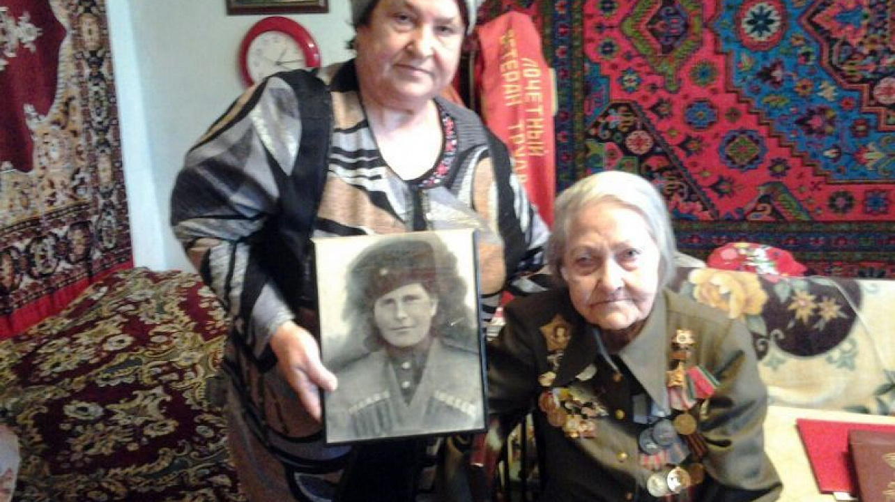 В Центральном округе поздравили освободительницу Краснодара Нину Власовну Коваленко