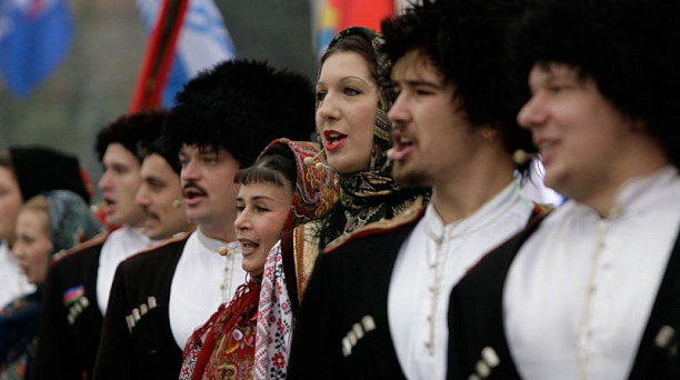 День народного единства соберет тысячи горожан и гостей кубанской столицы на Пушкинской площади