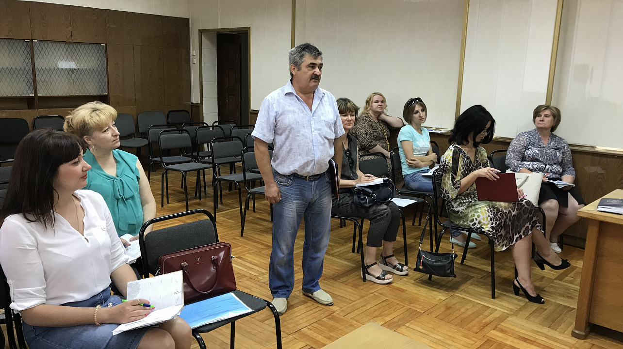 Специалистам территориальных центров округа напомнили правила пожарной безопасности и поведения на воде