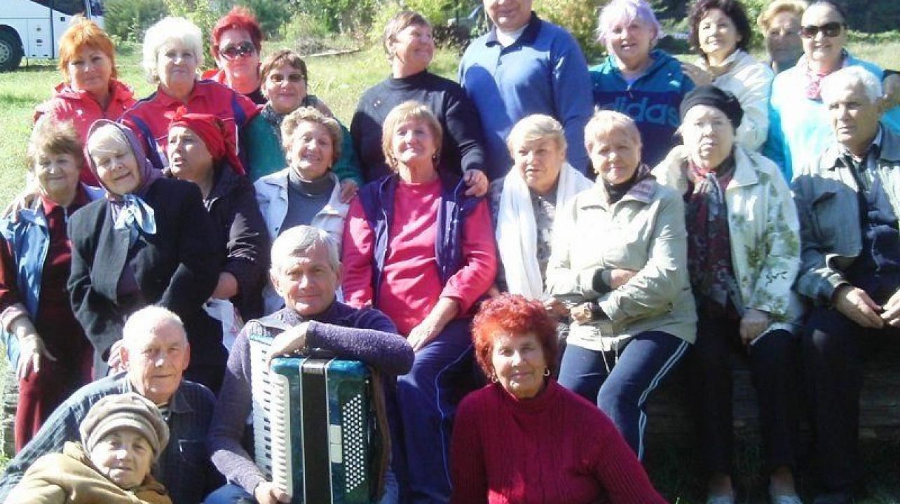 Ветераны Западного округа побывали в «Долине очарования»