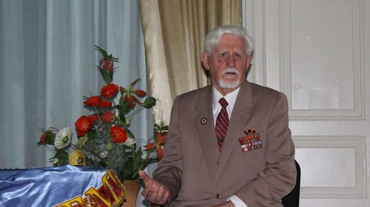 В вузах Центрального округа проходят встречи с фронтовиками