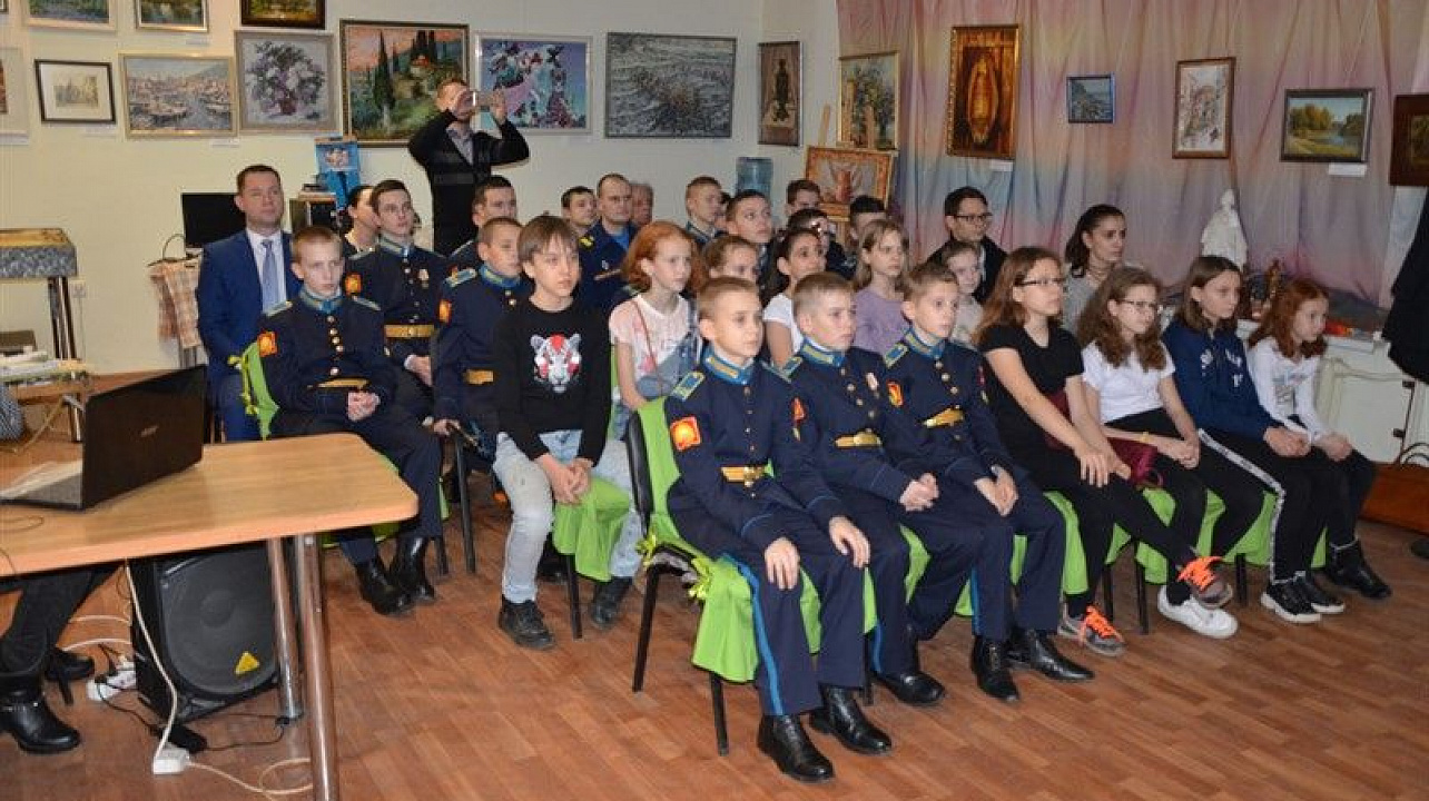 Новогодний сочельник прошел в Центре имени Н.С.Котлярова.jpg