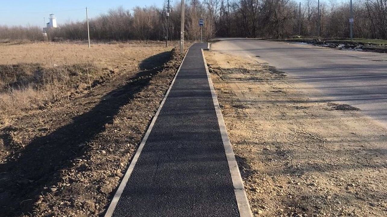 В хуторе Октябрьском Краснодара сделали остановочную площадку и оборудовали подходы к ней