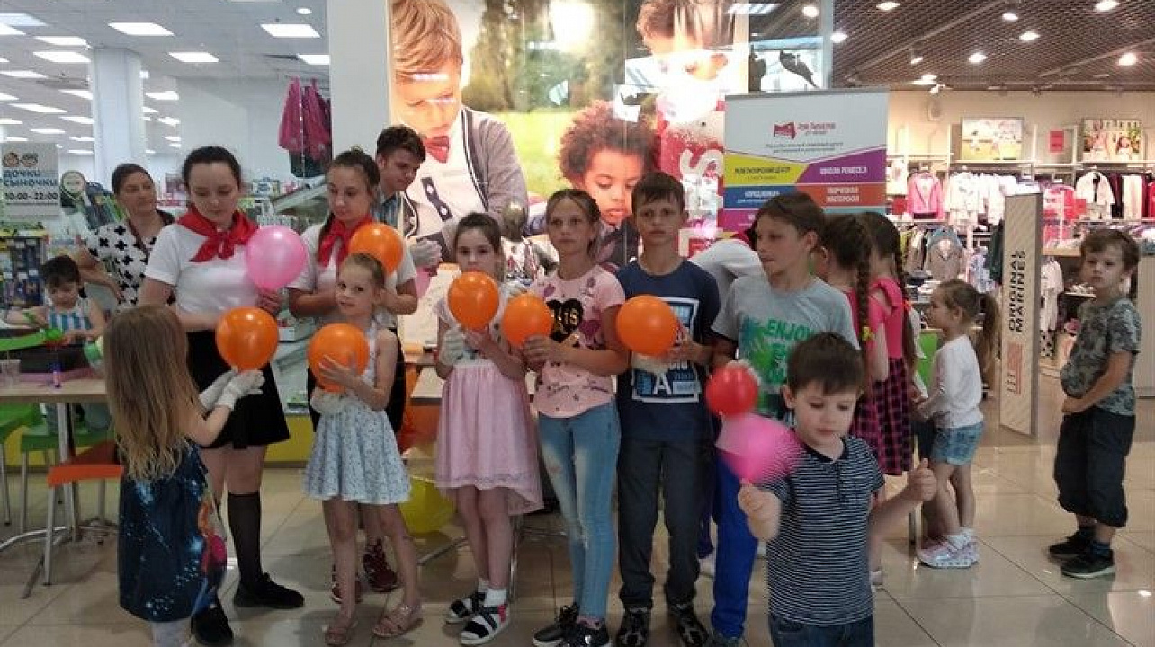 Весенний фестиваль «МАМАСЛЁТ» прошёл 18 мая .jpg