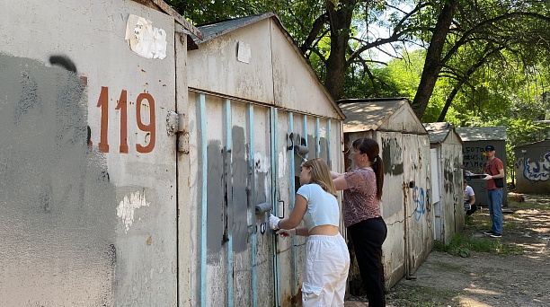 «Чистый город — без наркотиков»: в Краснодаре за день закрасили 421 нарко-надпись