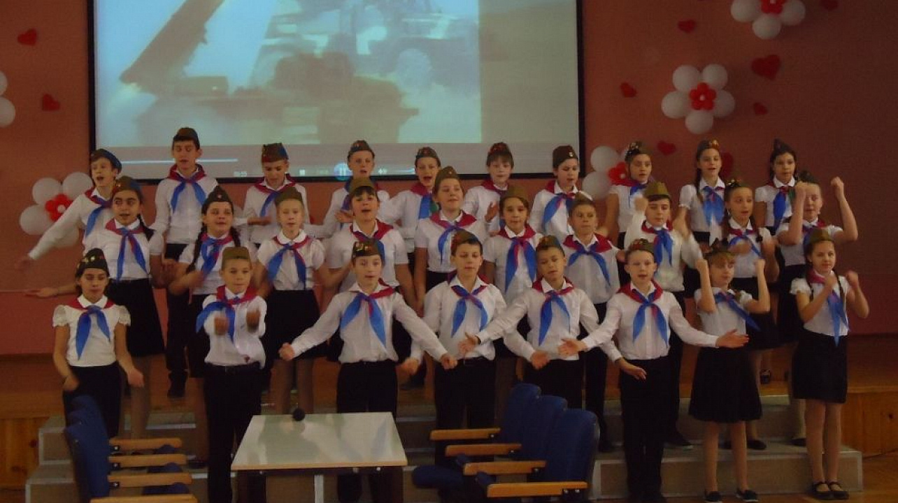 В школе № 101 прошел окружной этап конкурс «Я - гражданин России»