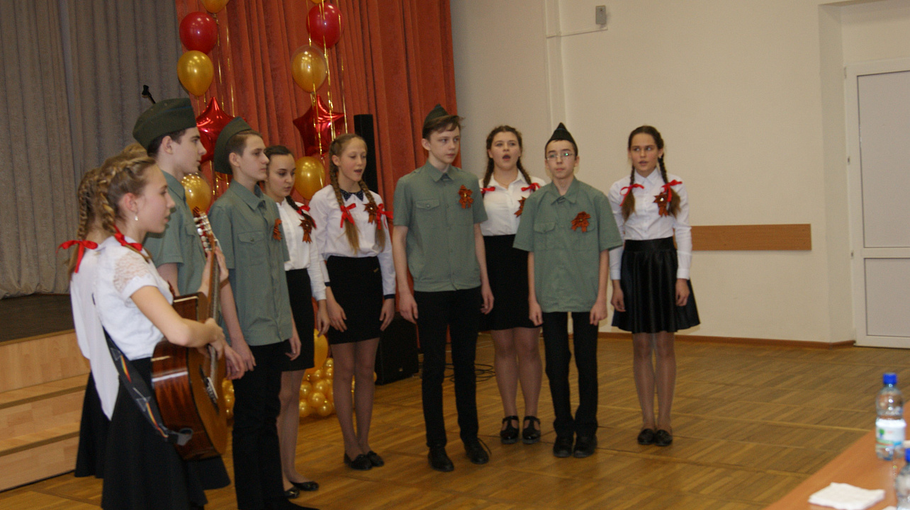 В Западном округе прошел конкурс военно-патриотической песни