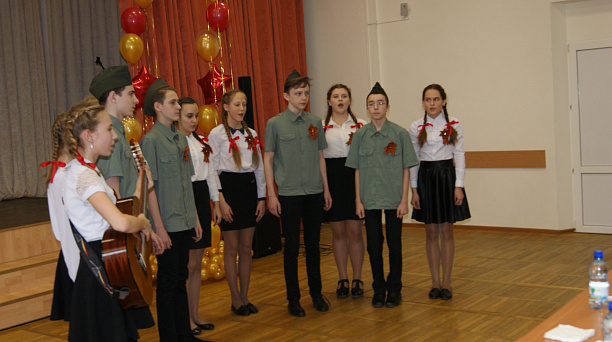 В Западном округе прошел конкурс военно-патриотической песни