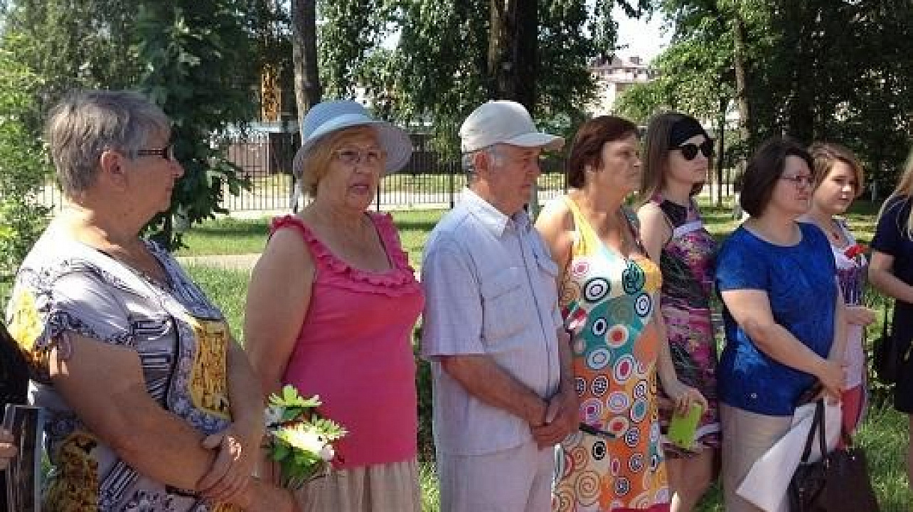 В сквере «Памяти» на ул. Российской почтили память героев ВОВ