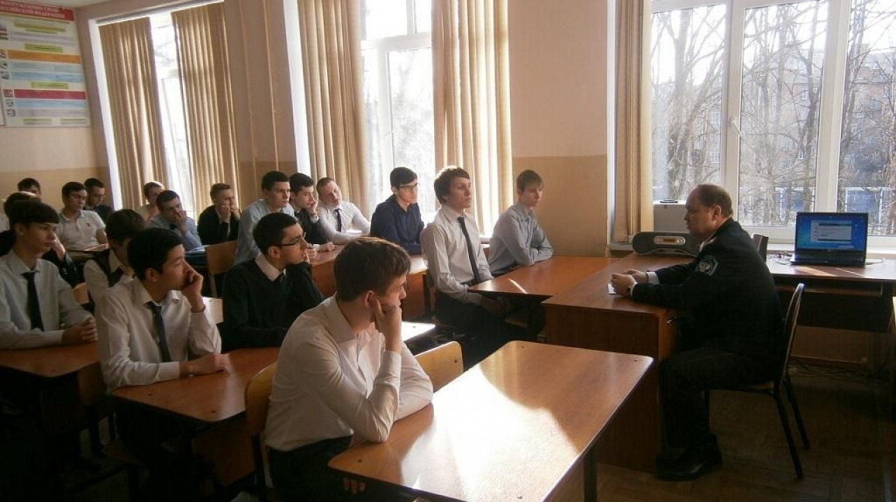 Палагин и допризывная молодёжь