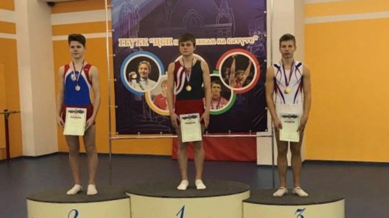 Батутисты «Спортивной школы олимпийского резерва № 3» завоевали 50 медалей в открытом первенстве и Кубке края