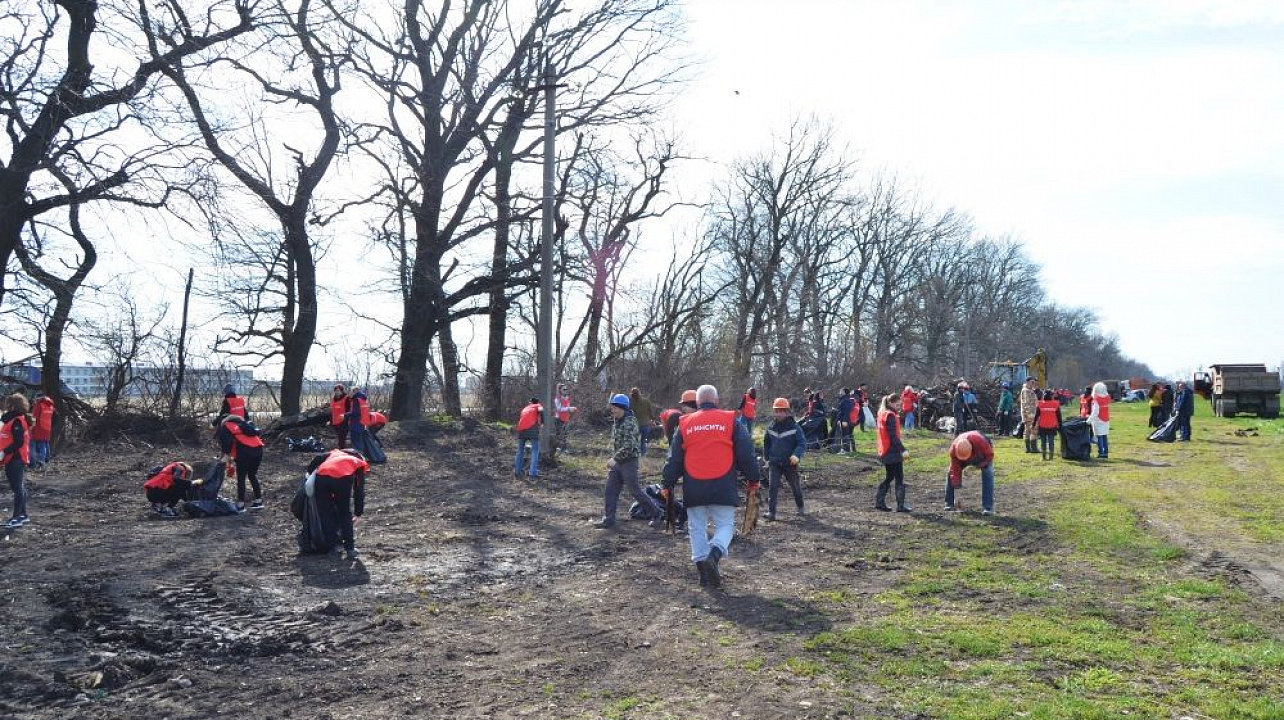Группа компаний «ИНСИТИ» подержала инициативу главы Краснодара присоединиться к международному челленджу #trashtag по уборке мусора