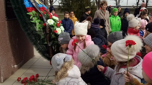 В станице Елизаветинской и поселке Белозёрном прошли мероприятия, посвящённые 76 годовщине освобождения города Краснодара от фашистских захватчиков