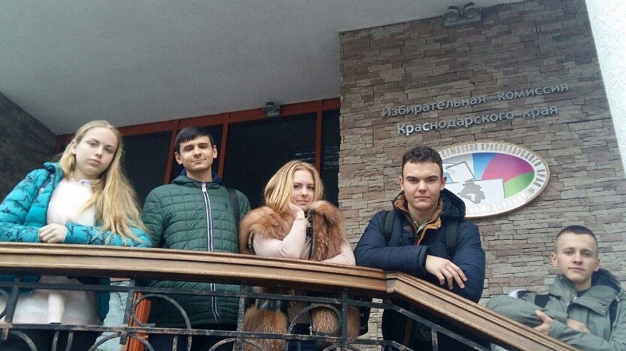 Молодежный Совет Западного круга  посетил Молодежную школу правовой и политической культуры