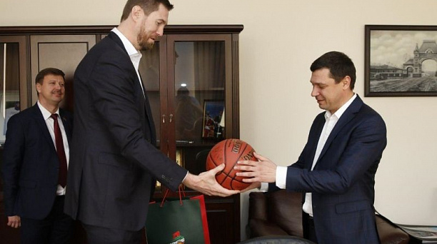 Глава Краснодара примет участие в акции «Спортсмены нашего двора»