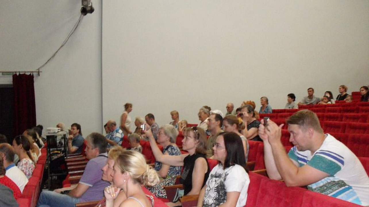 «Моя семья – моя радость» - День семьи, любви и верности прошел в местном отделении Всероссийского общества слепых.jpg