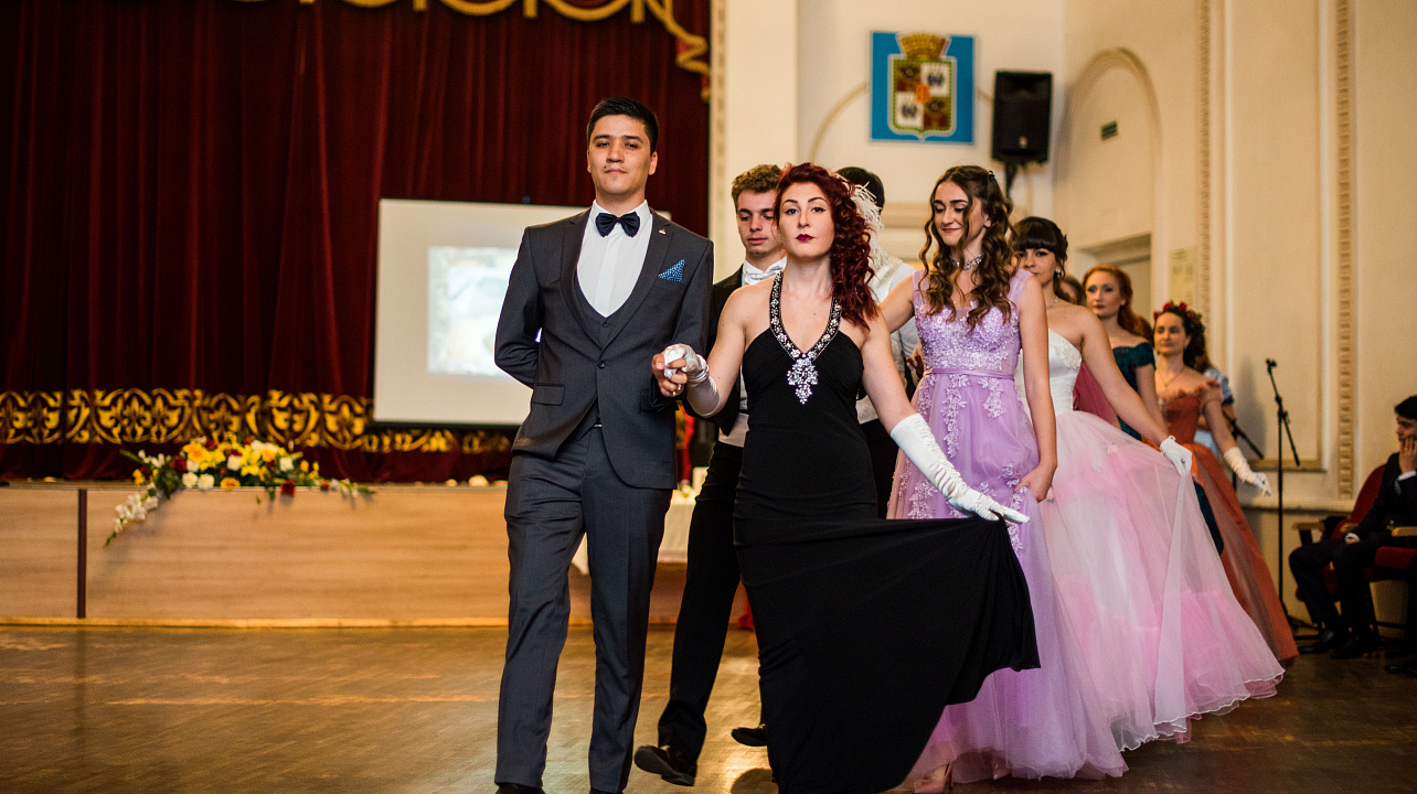 Заседание молодёжного клуба интернациональной дружбы (3).jpg