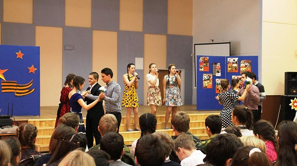 Конкурс песни «Солдаты, в путь!» прошел в школе №68