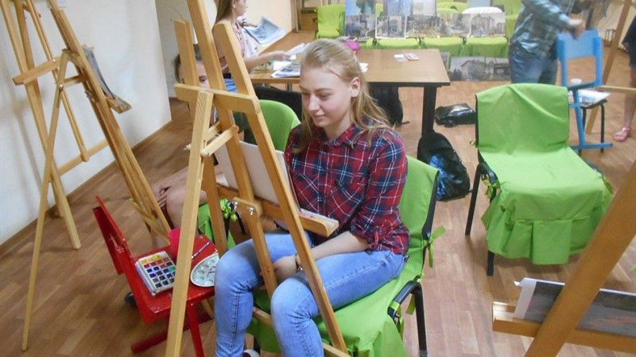 Движение «Содружество» организовало серию творческих мастер-классов ко Дню Победы.jpg