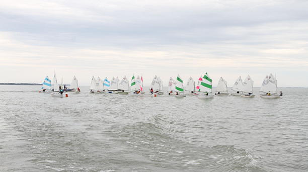 На территории Краснодарского водохранилища прошла парусная регата, посвященная Дню города