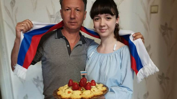 Школьники Центрального округа приняли участие в акции «Испеки пирог и скажи спасибо»