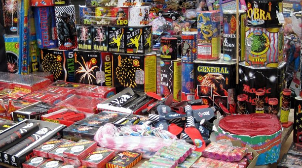 Администрация Западного округа просит информировать о фактах торговли в неустановленных местах