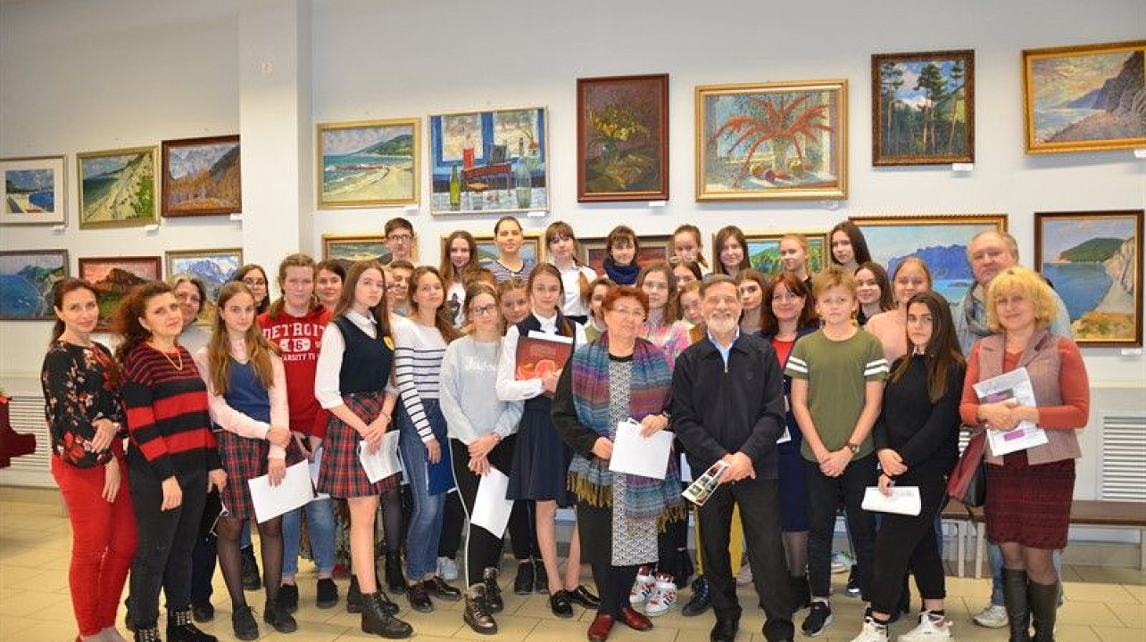 Движение «Содружество» отчиталось о проведении своих социальных проектов в Новороссийске.jpg