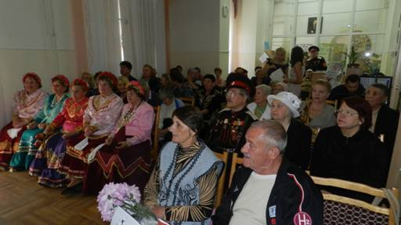 В Западном округе отметили День пожилого человека