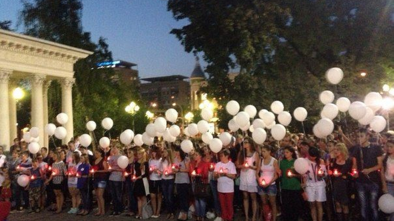 Свеча памяти