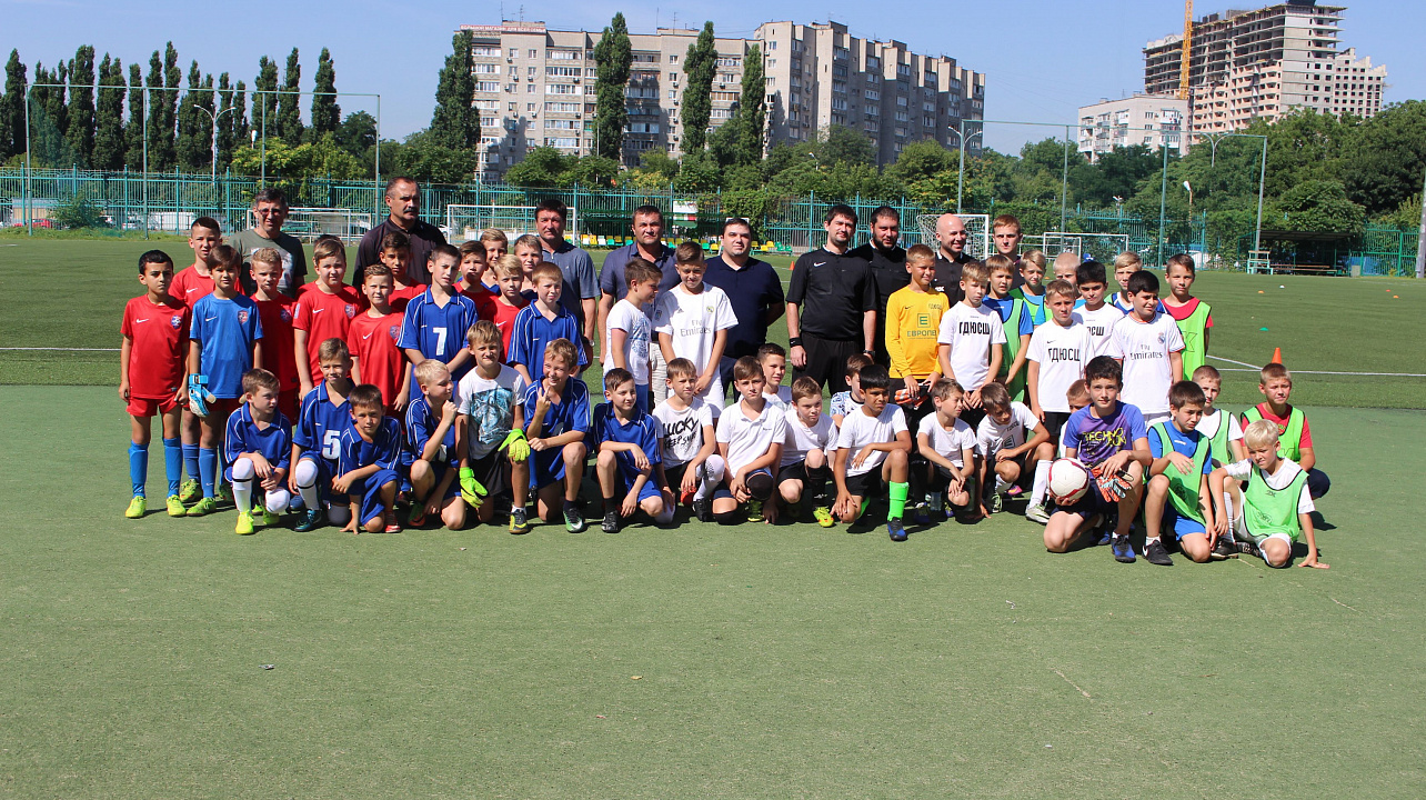 В Краснодаре стартовал II этап Всекубанского турнира по футболу