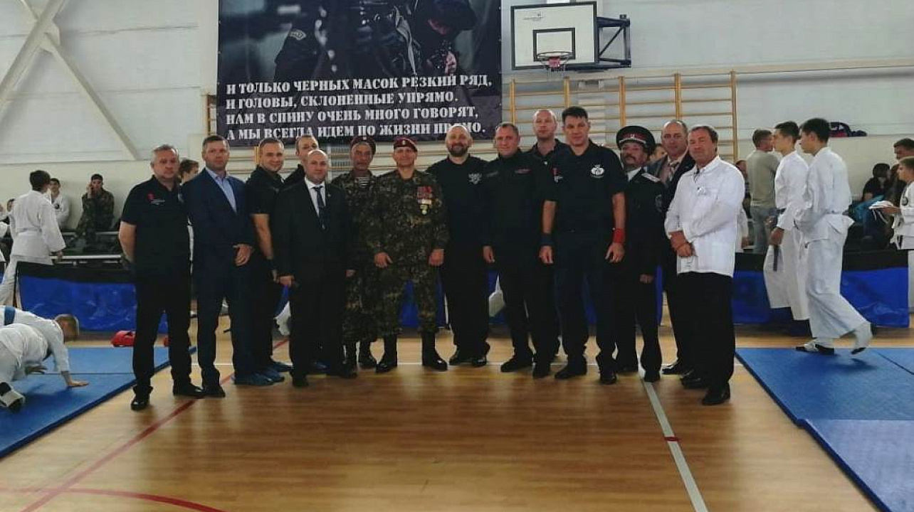 Юные казаки Западного округа приняли участие в фестивале по рукопашному бою
