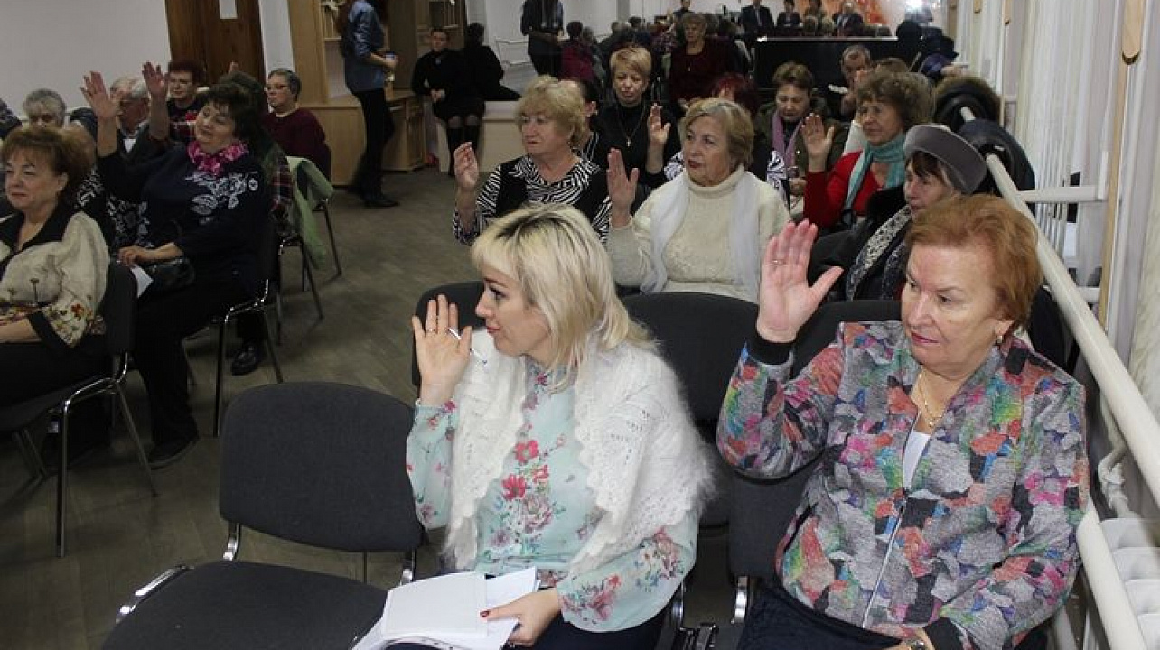 Председатель краевой общественной организации «Труженики тыла, ветераны труда и дети войны» Анатолий Кондаков сохранил свой пост