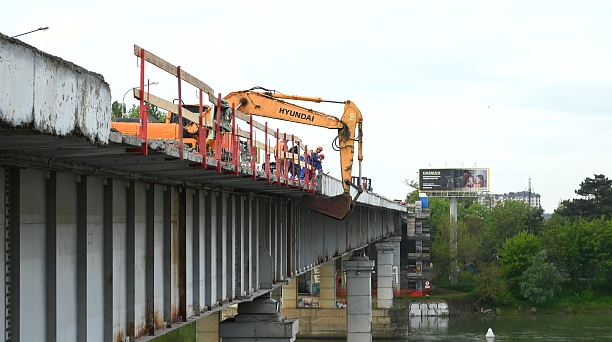Евгений Наумов осмотрел ход капитального ремонта Тургеневского моста