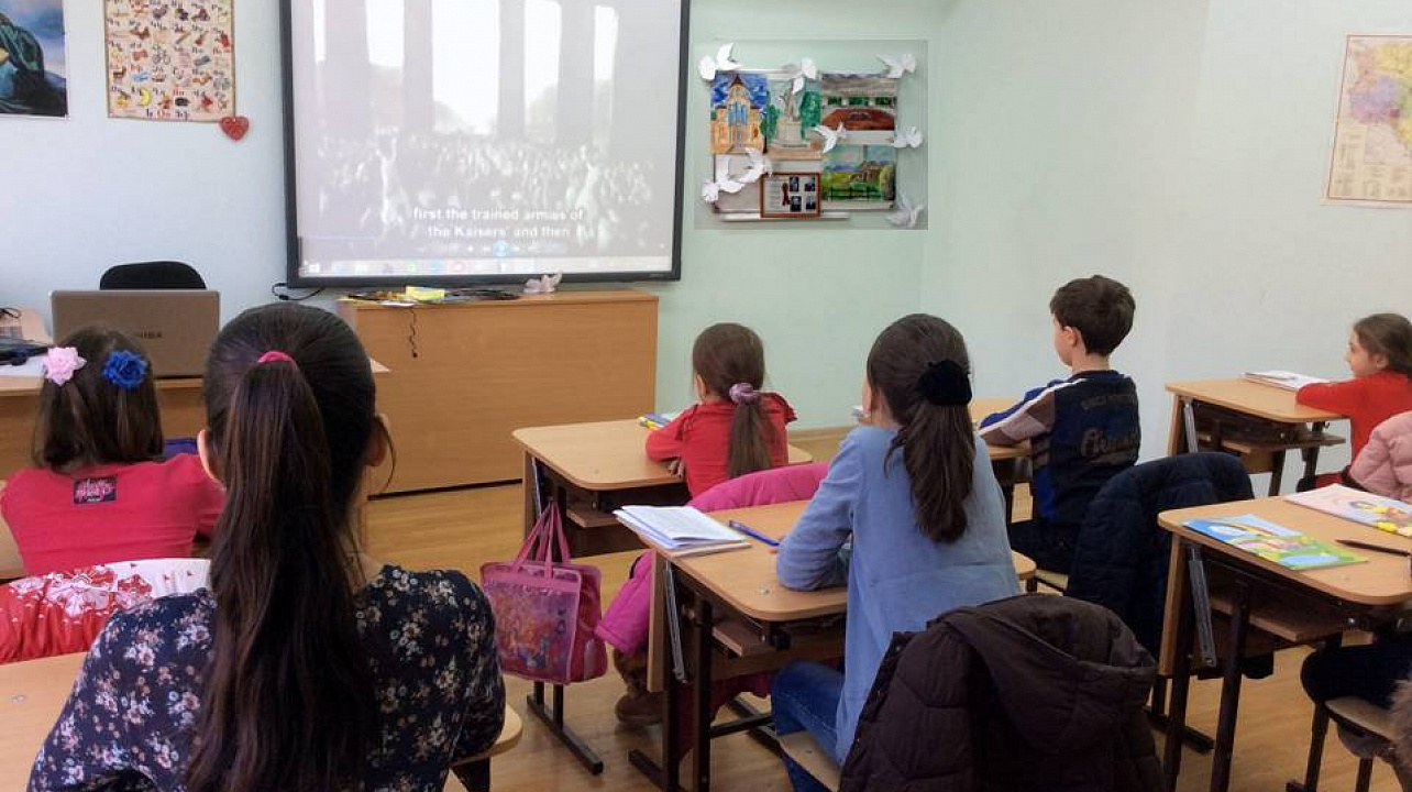 В Центре детского творчества прошел круглый стол «Мы вместе ковали победу»