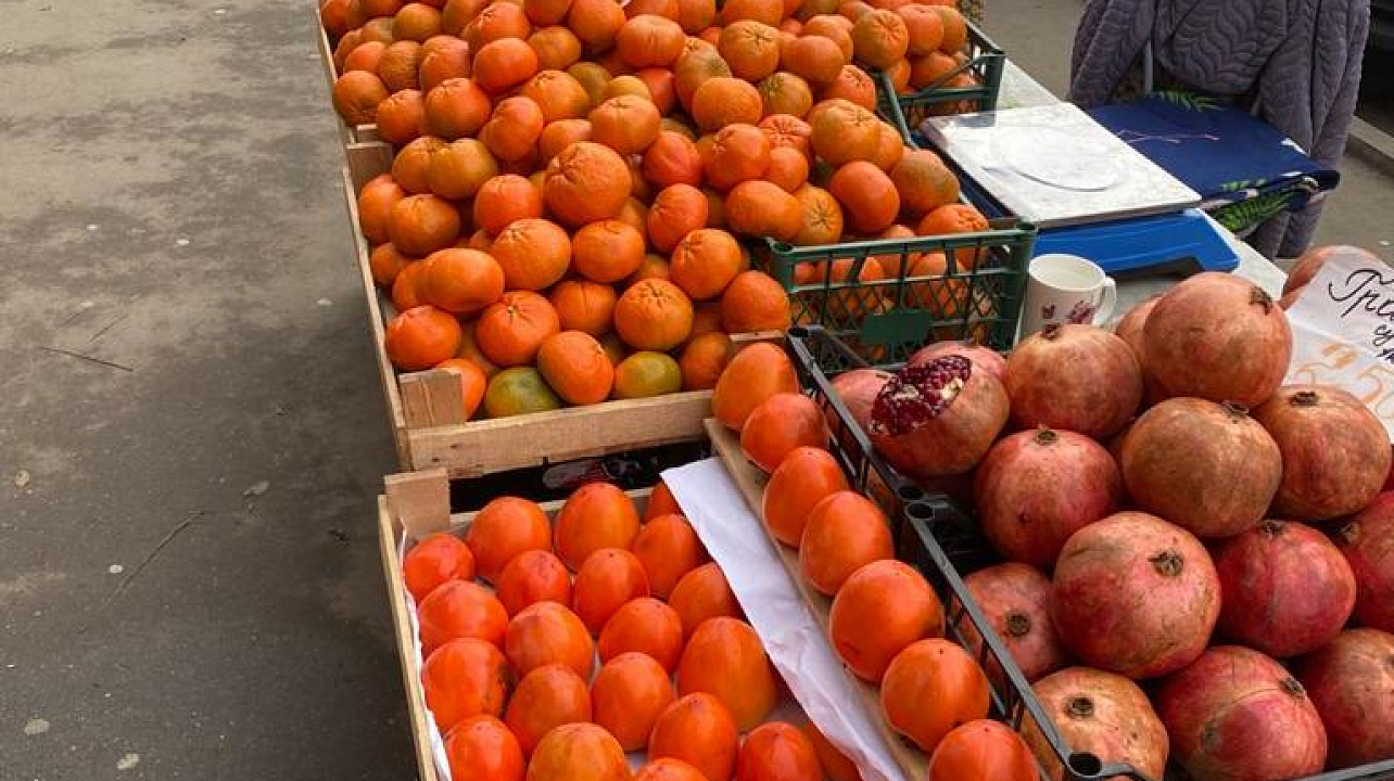 В Западном округе продолжается работа по пресечению несанкционированной торговли