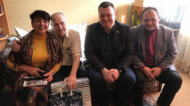 Депутат городской Думы Краснодара Дмитрий Оберемченко поздравил ликвидаторов катастрофы на Чернобыльской атомной электростанции