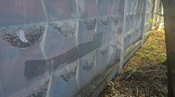 В жилом массиве Пашковский закрасили более 20 интернет-ссылок с рекламой наркотических средств