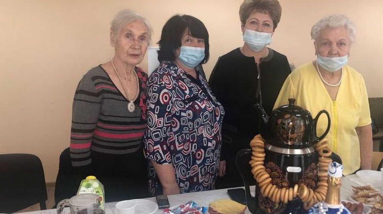 В Центральном округе празднуют Масленицу