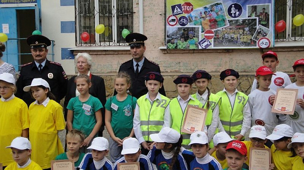 Гимназисты Центрального округа стали призерами ЮИД - 2013