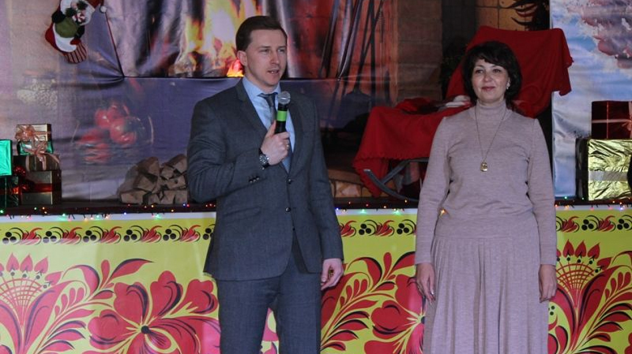 В Центральном округе состоялся новогодний бал общественности