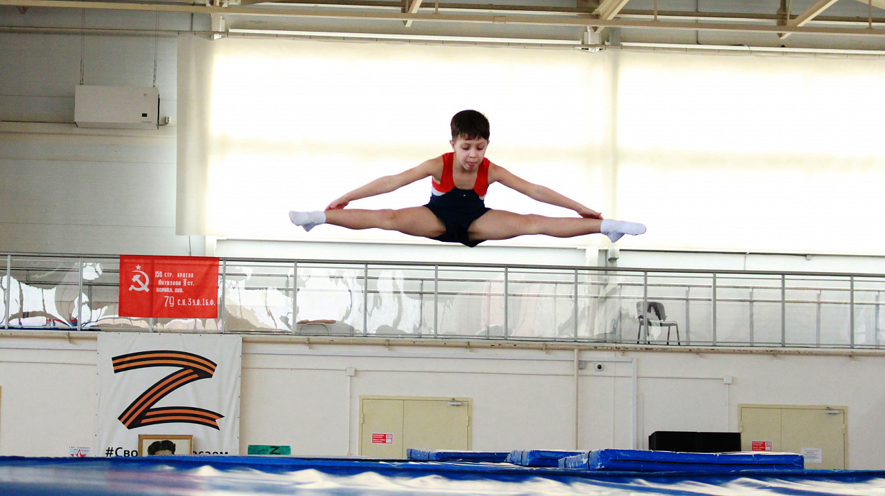 Чемпионат и первенство края по прыжкам на батуте