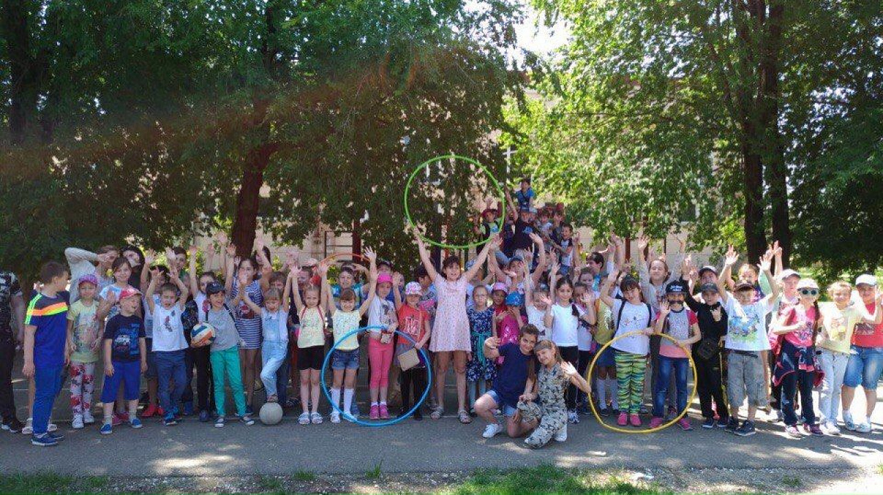 В Западном округе начали работать детские лагеря дневного пребывания