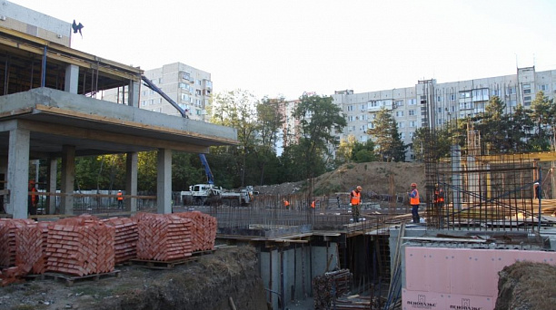 Новый корпус школы № 46 в мкр. Гидростроителей Краснодара примет учеников в сентябре 2021 года